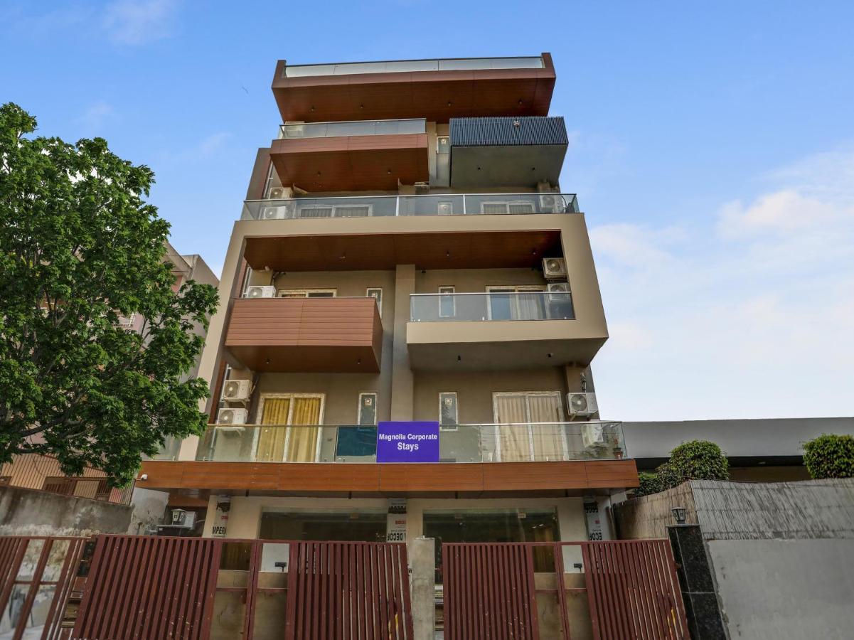 Townhouse Magnolia Corporate Stays Gurgaon Buitenkant foto