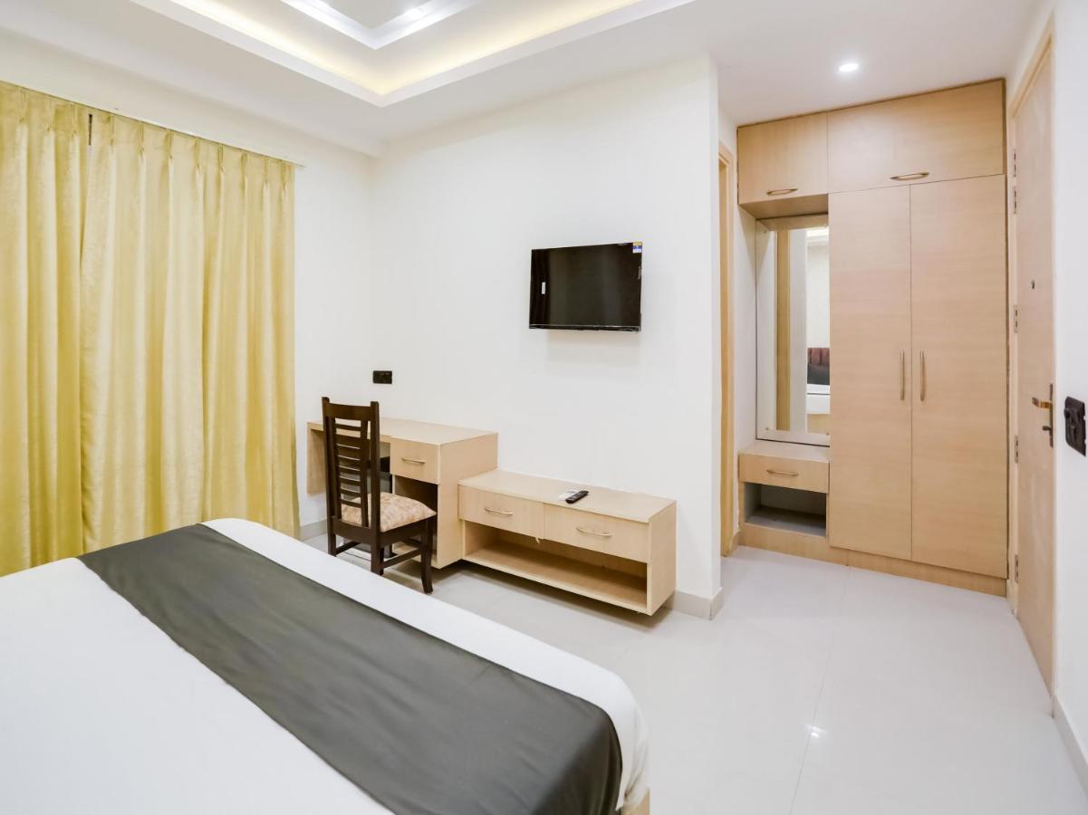 Townhouse Magnolia Corporate Stays Gurgaon Buitenkant foto