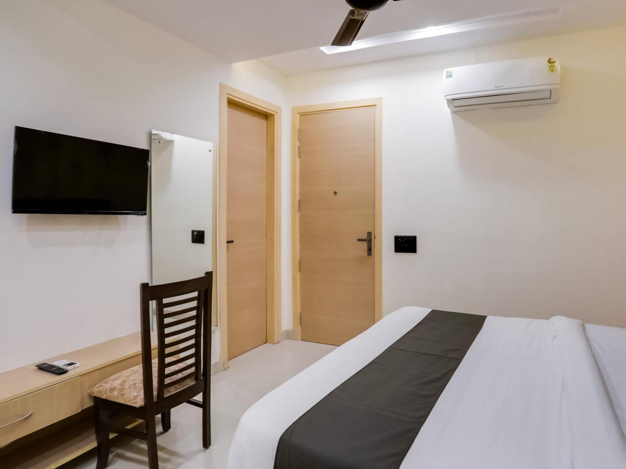 Townhouse Magnolia Corporate Stays Gurgaon Buitenkant foto